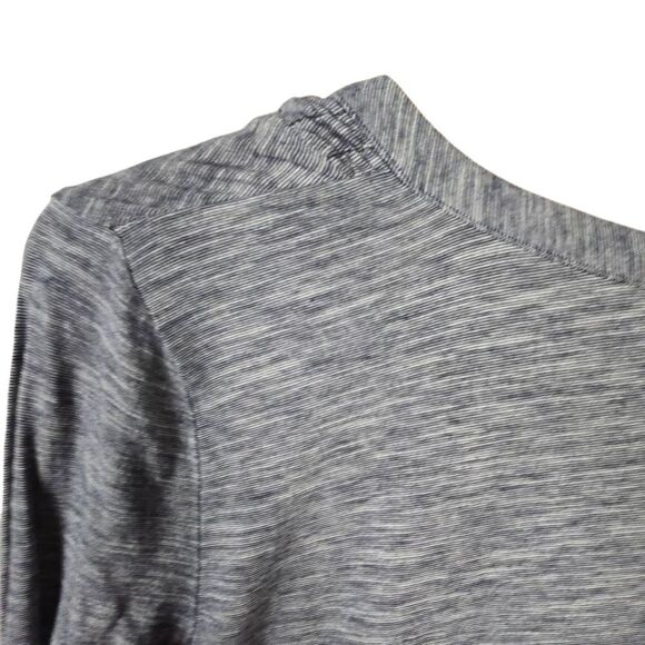 LOFT Women's Charcoal V-Neck Blouse Size Small - Picture 9 of 14